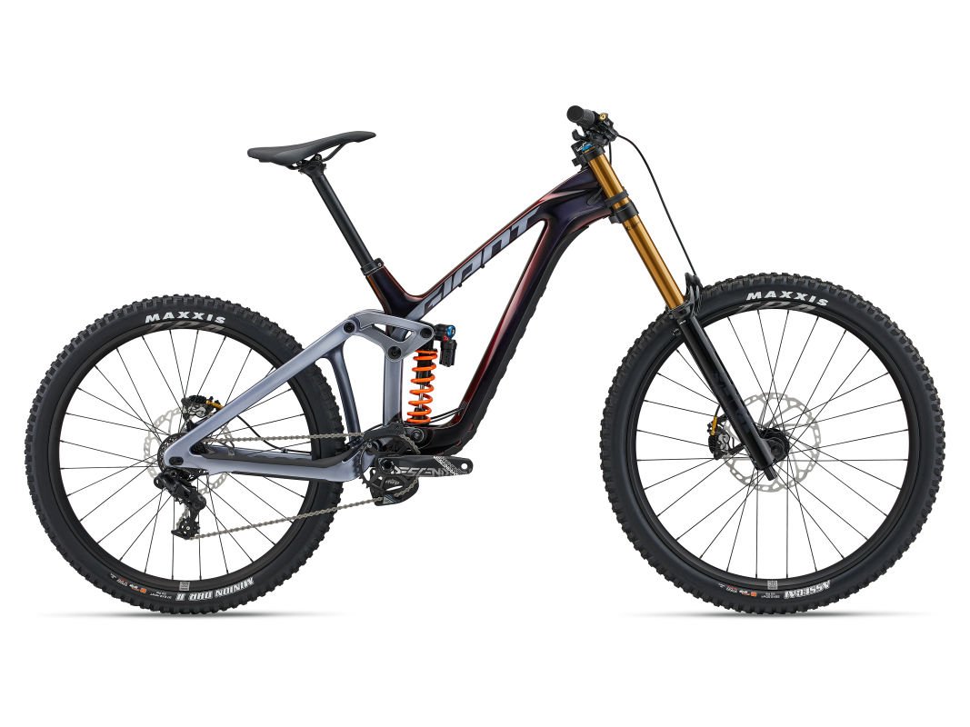 Giant Glory Advanced HEREN 2025