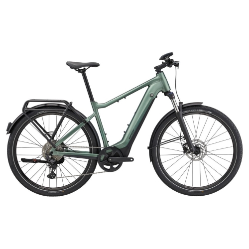 Zijaanzicht van de Giant Explore E+ 1 (2023) elektrische trekkingfiets met geïntegreerde 625Wh accu en sportieve Shimano Deore afmontage.
